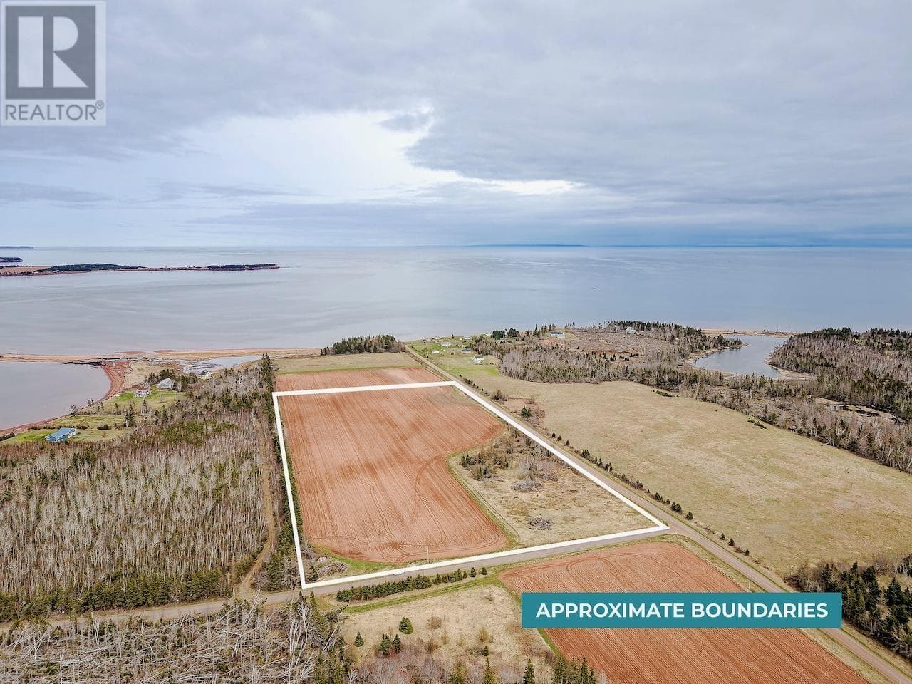 32 LONG WHARF Road