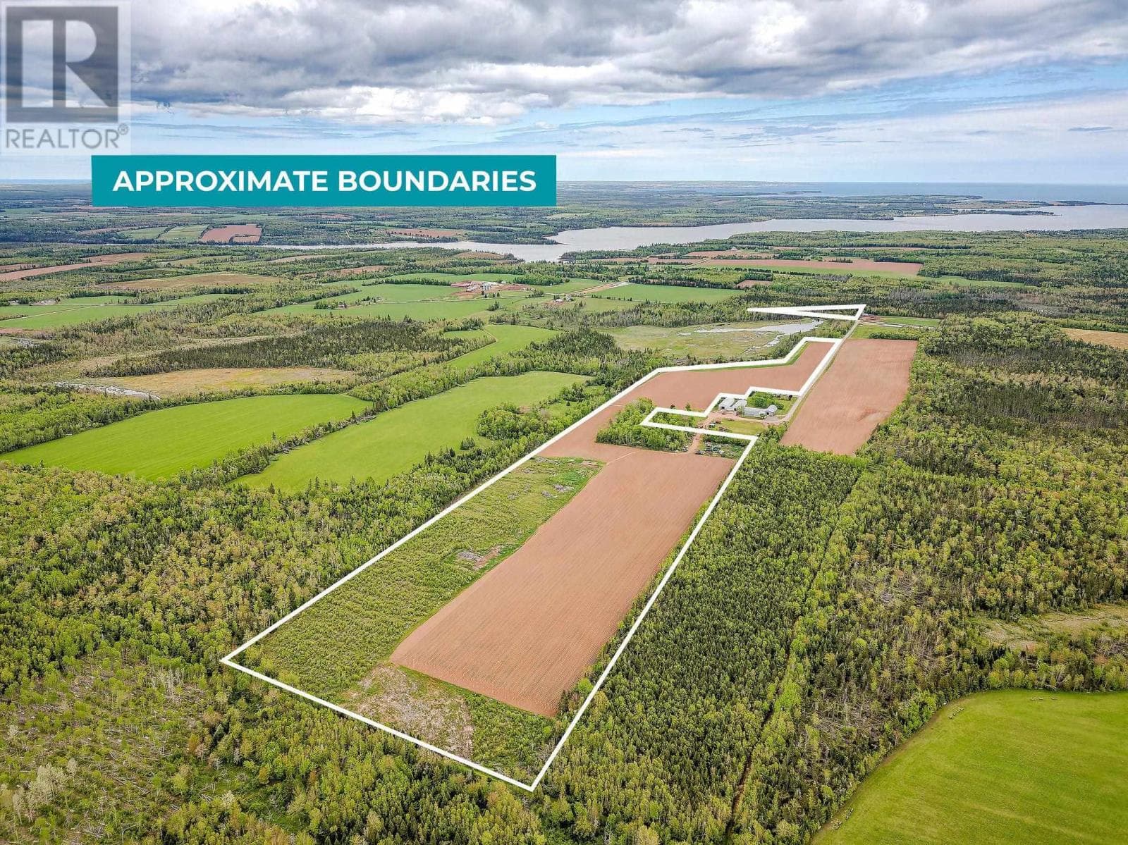 ACREAGE MACPHEE Road
