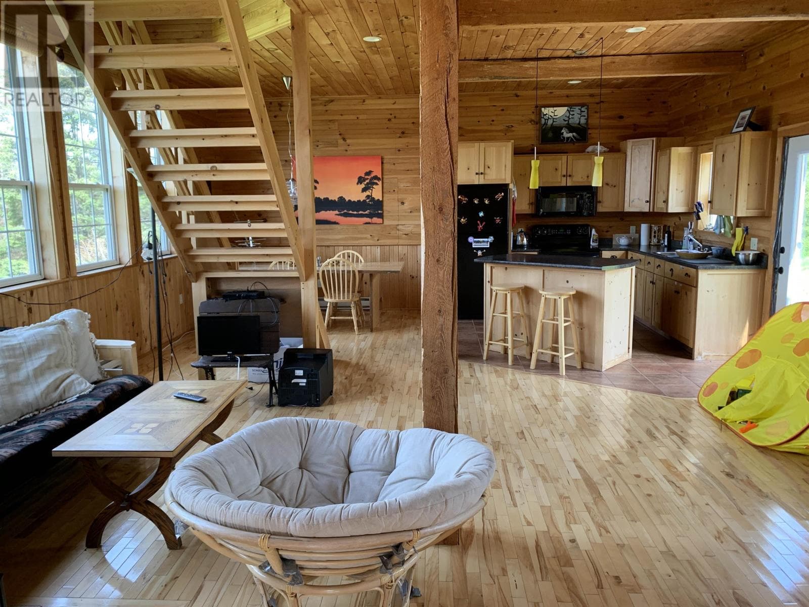842 South Melville Road
