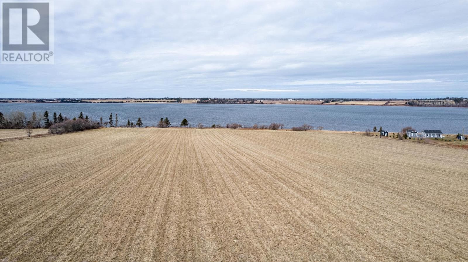 18.6 Acre Lot