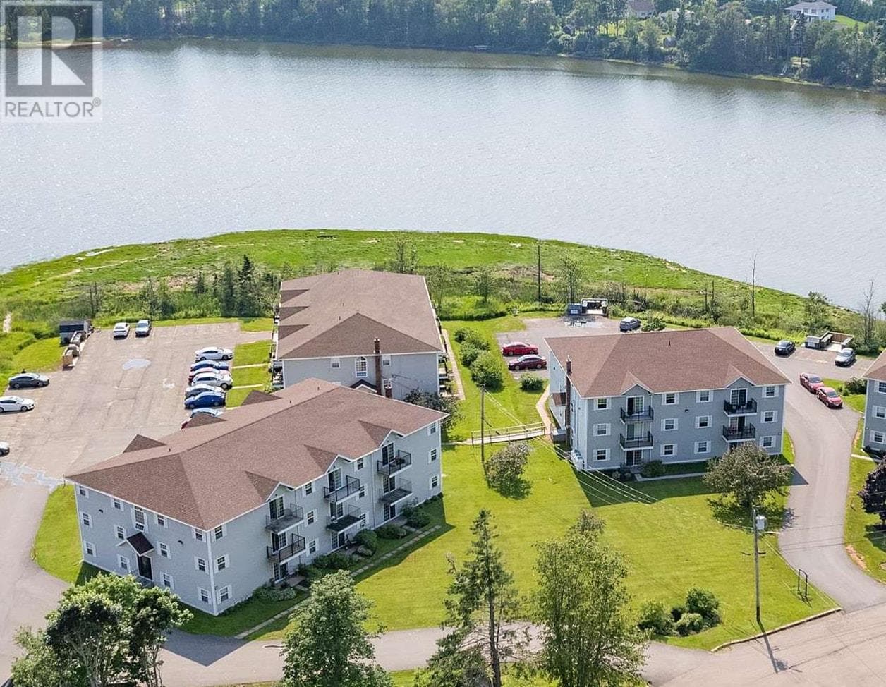 6-22 Waterview Heights