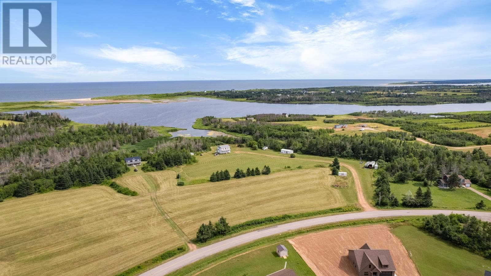 424 Lakeside Road