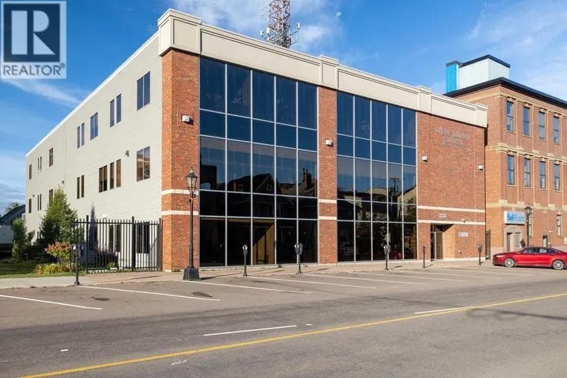 223 Queen Street