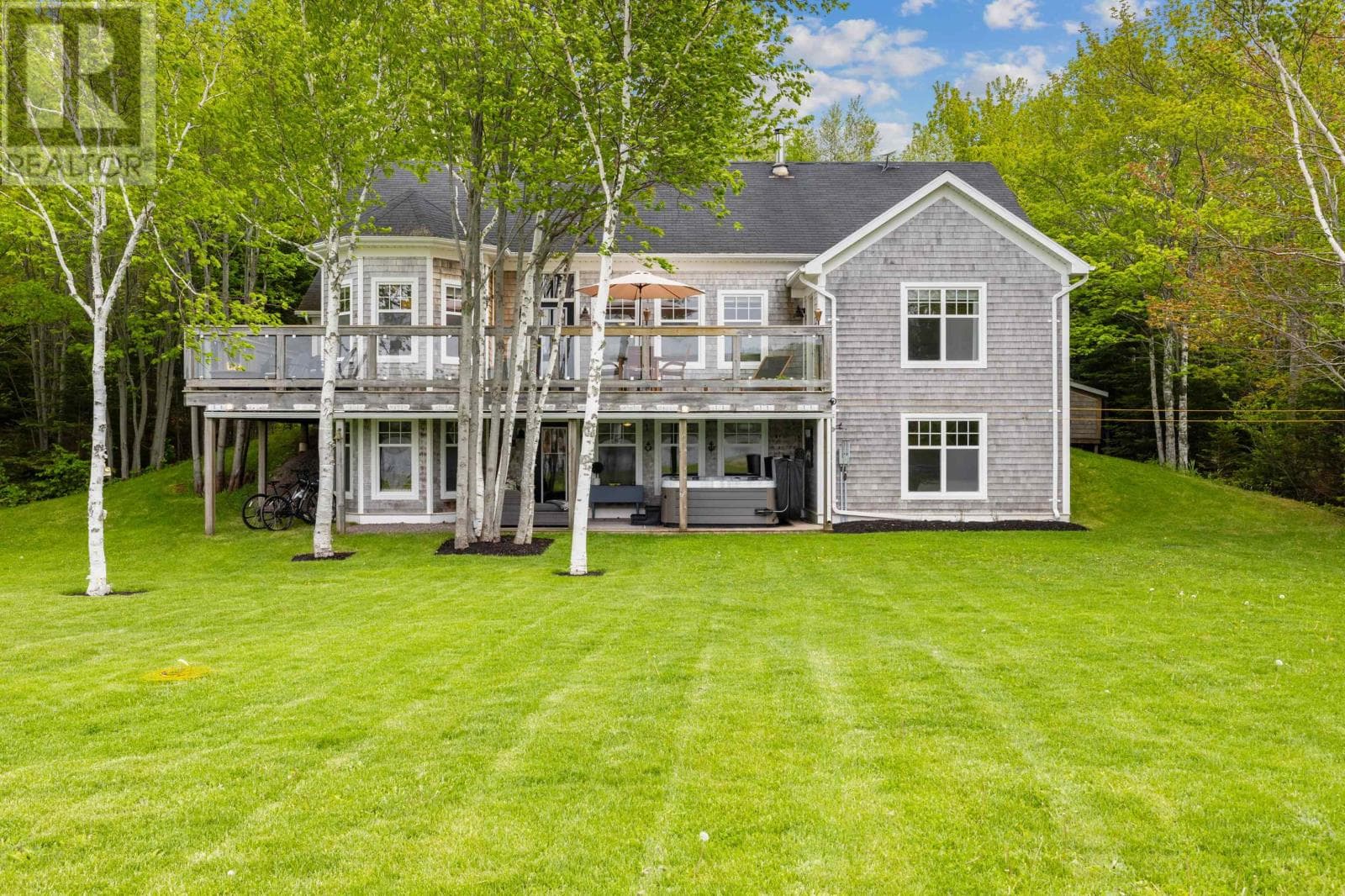 56 Hutt Lane