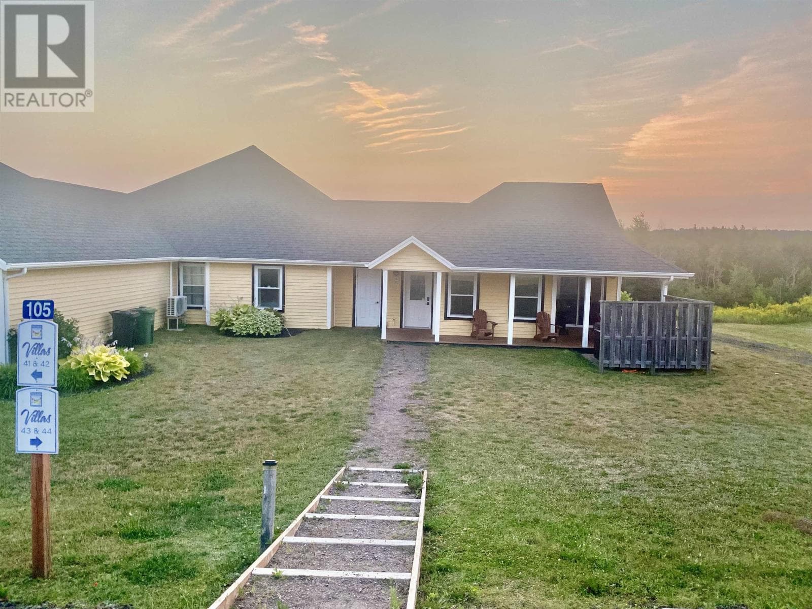 105 Schoolhouse Lane