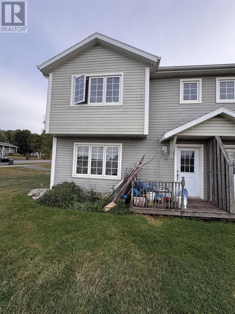 210 Stratford Road