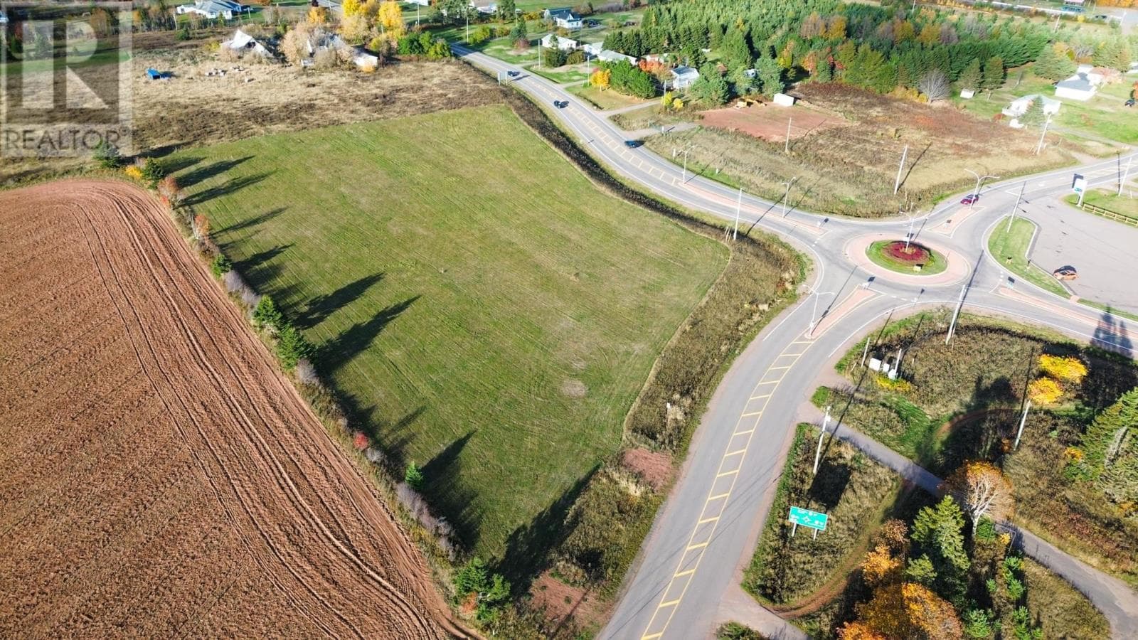 CROOKED CREEK Road