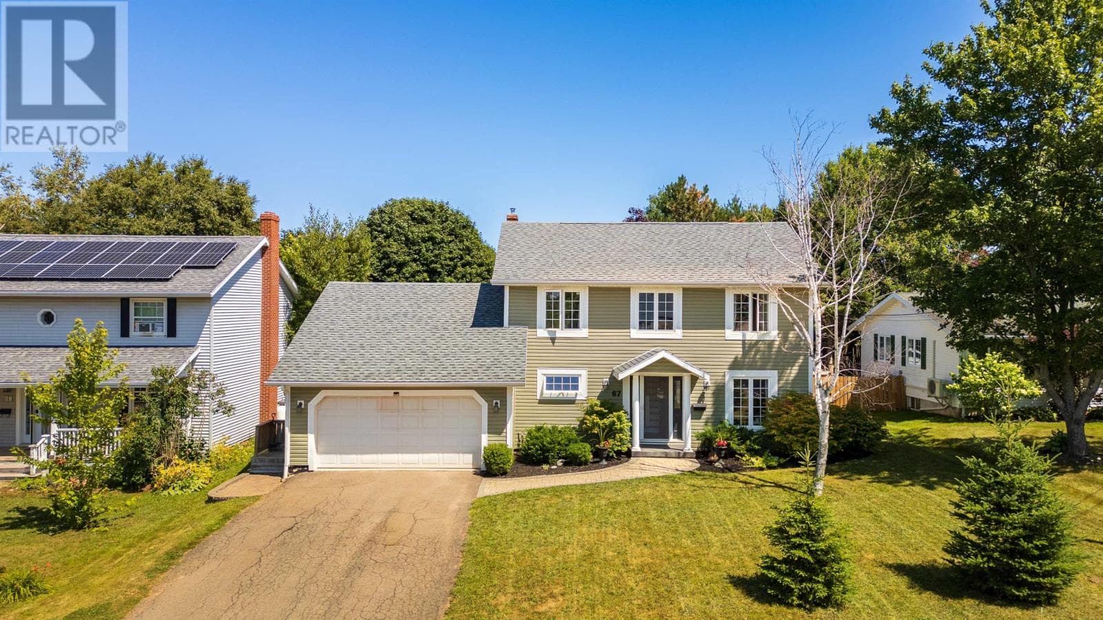 67 WARBURTON Drive