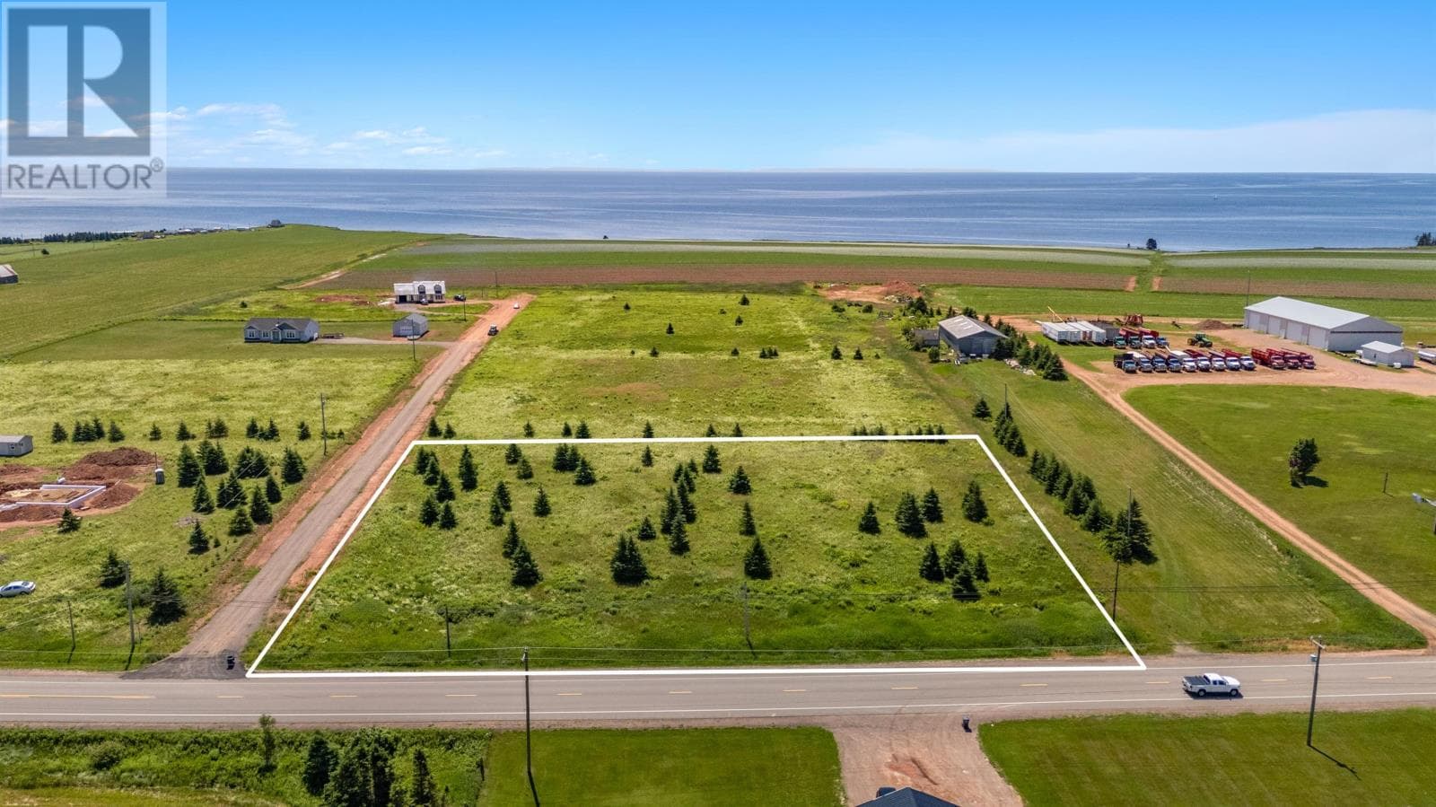 STRAITVIEW Road
