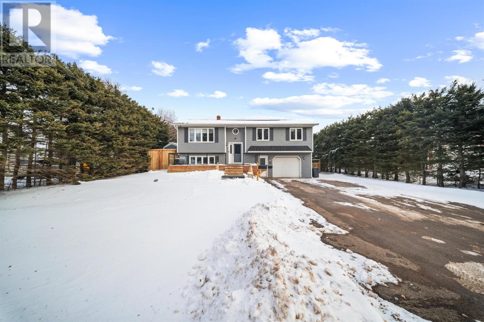 35 Fairway Avenue