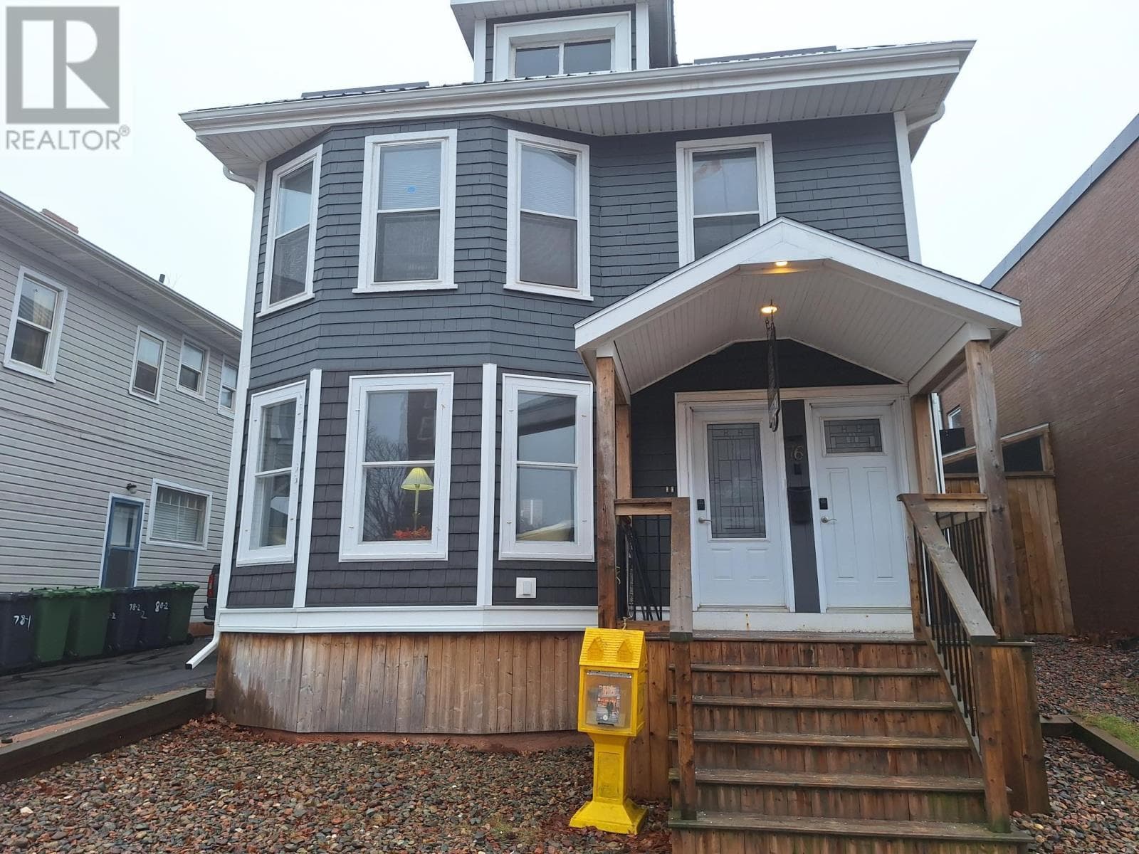 76 Kent Street