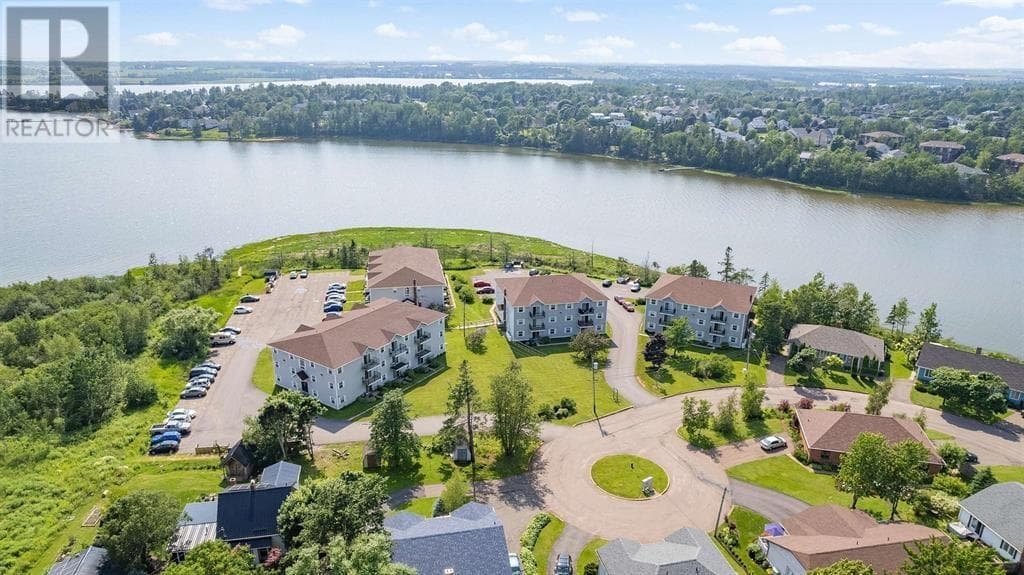 24 Waterview Heights