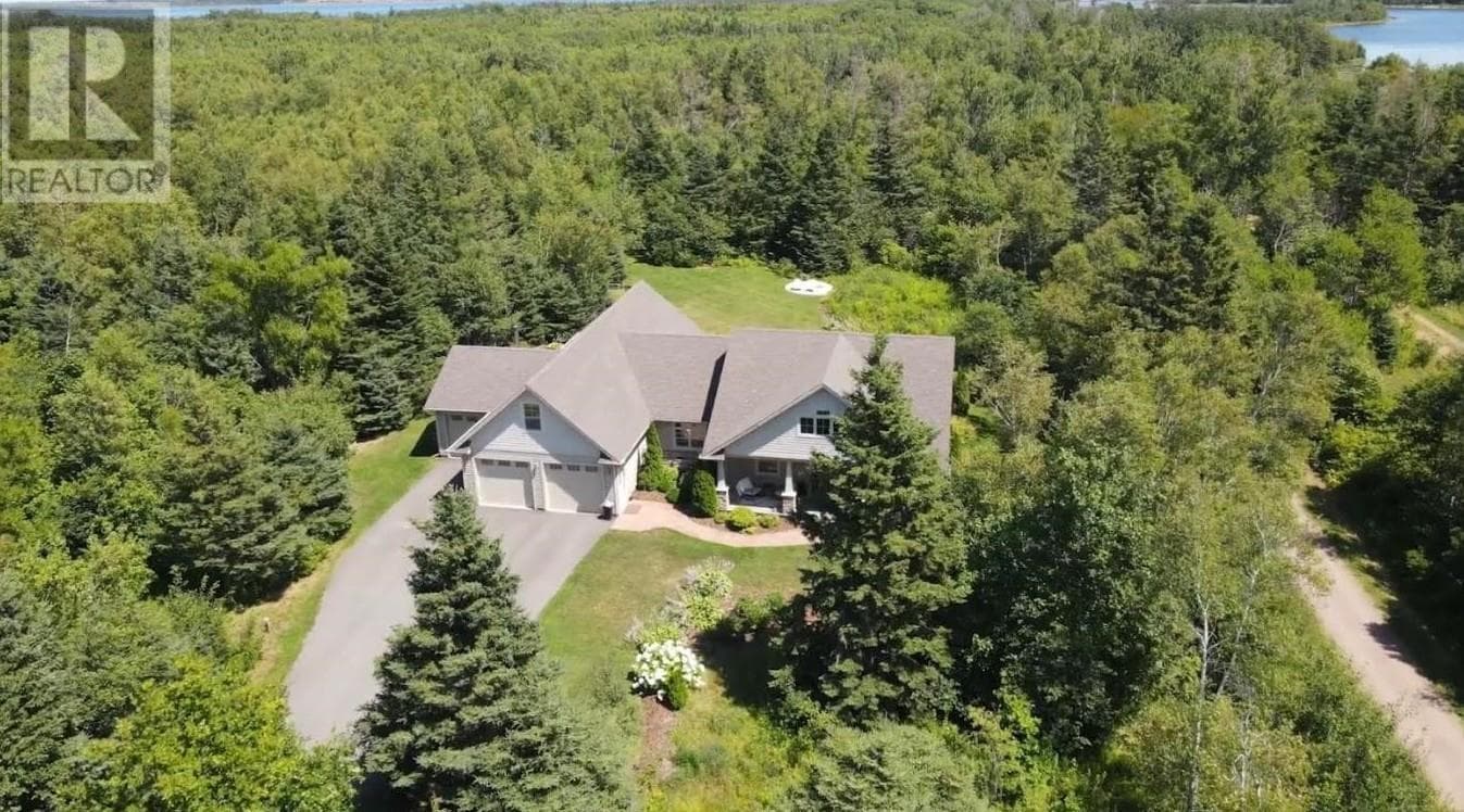 34 Red Head Road