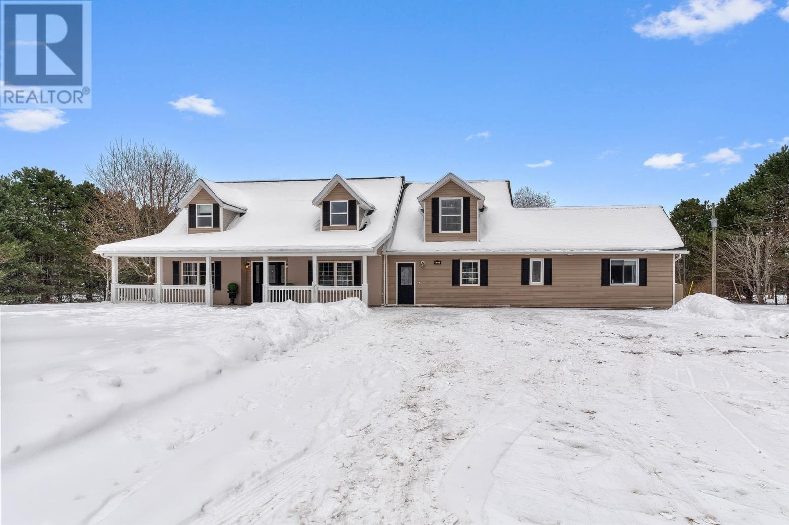 663 Valleyfield Road