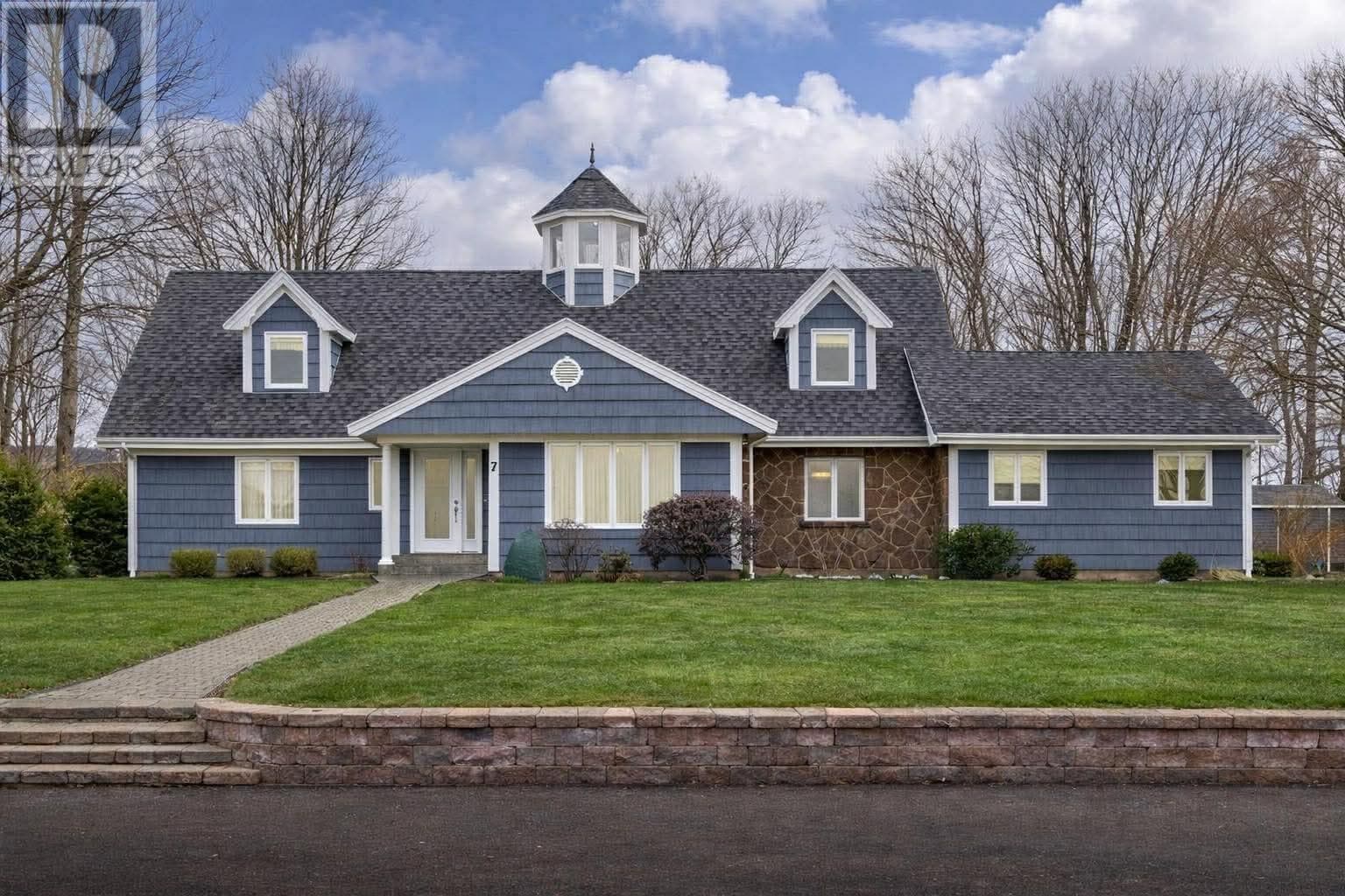 7 Glynwood Drive