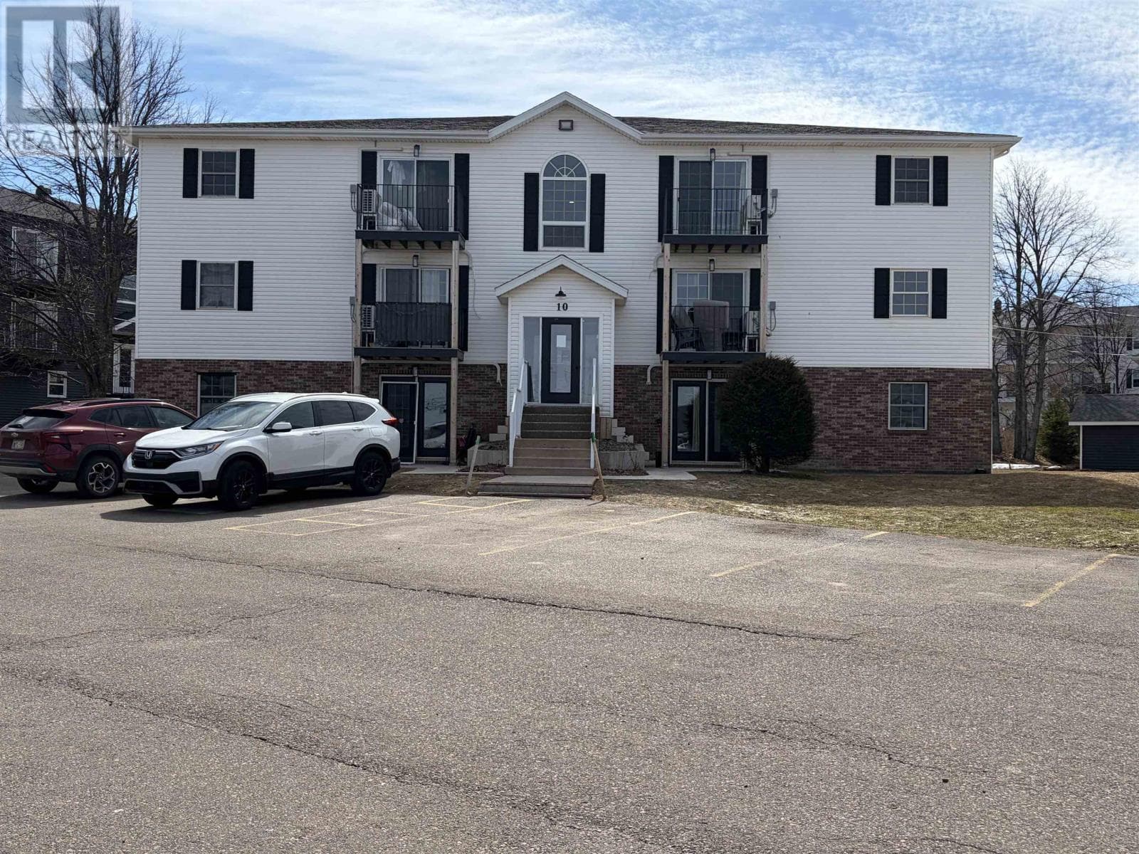 Unit 10 10 Glen Stewart Drive
