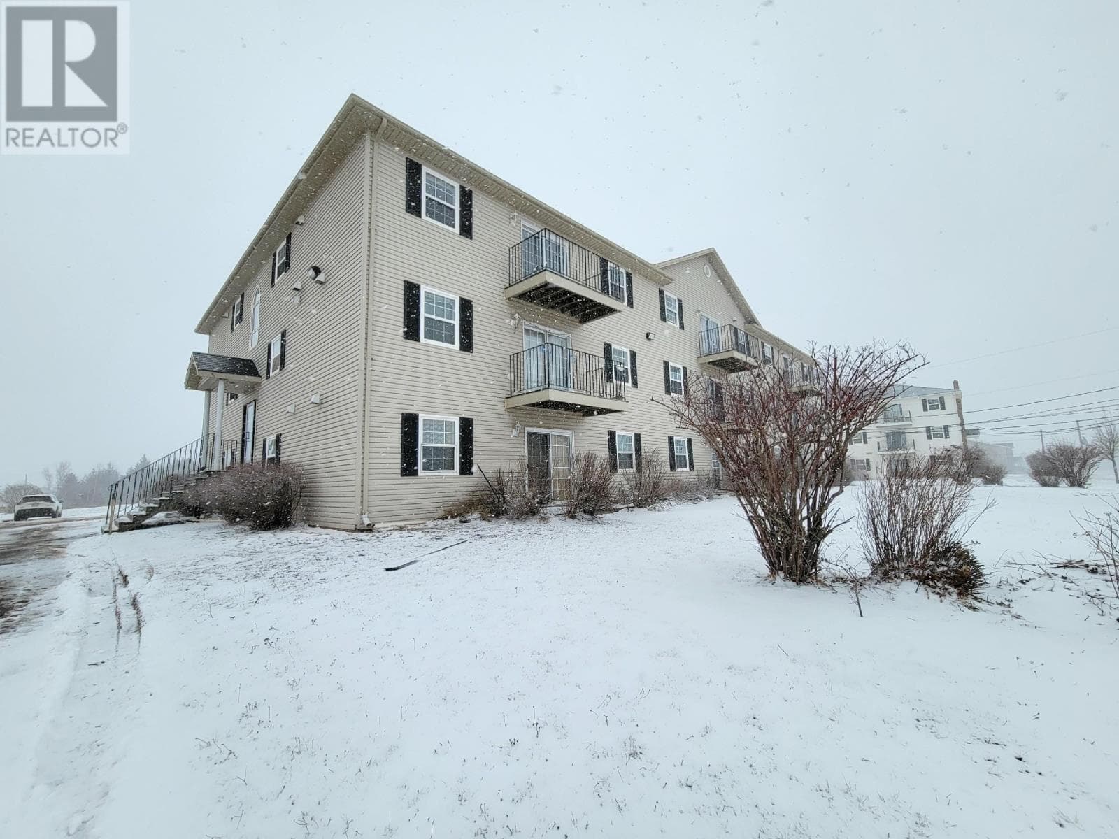 33 Glen Stewart Drive