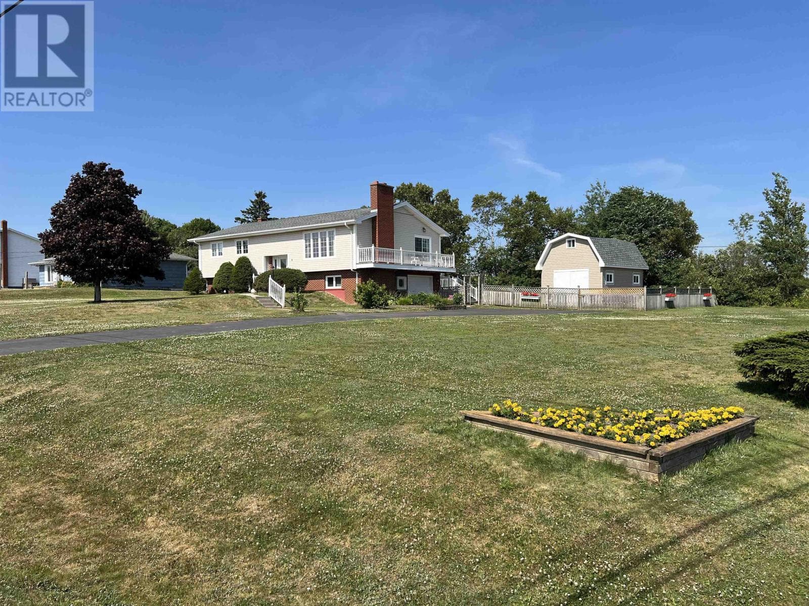 4 Herlihy Drive