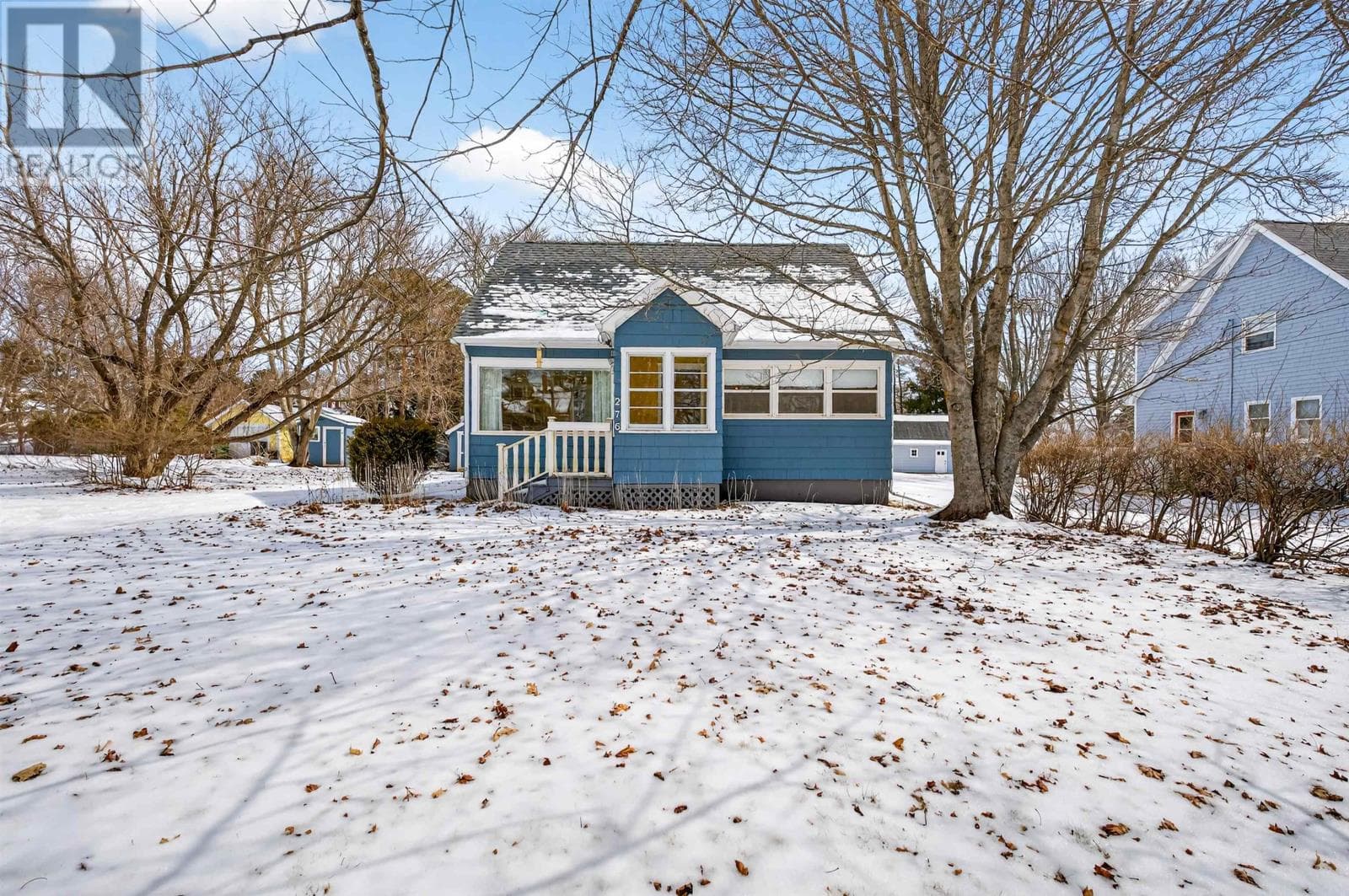 276 South Drive