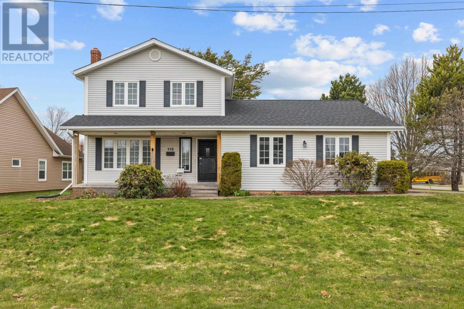 113 GREENSVIEW Drive