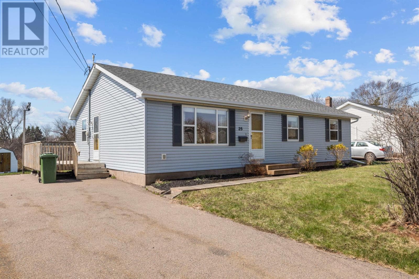 25 Friar Drive