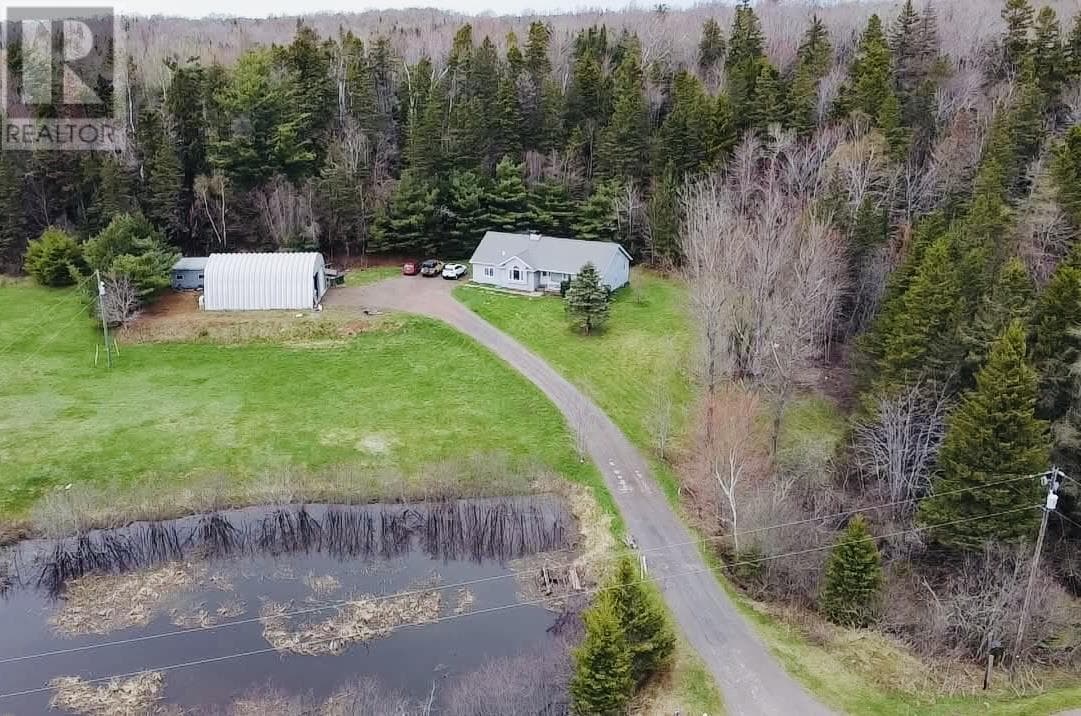 899 Straghbohgie Road