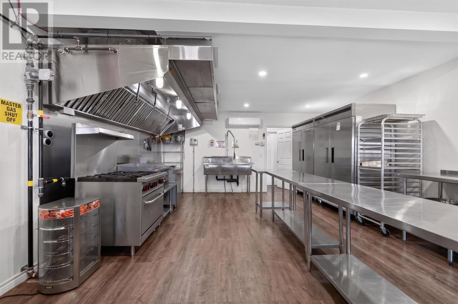 PEI Roti Inc (Commercial Business Opportunity)