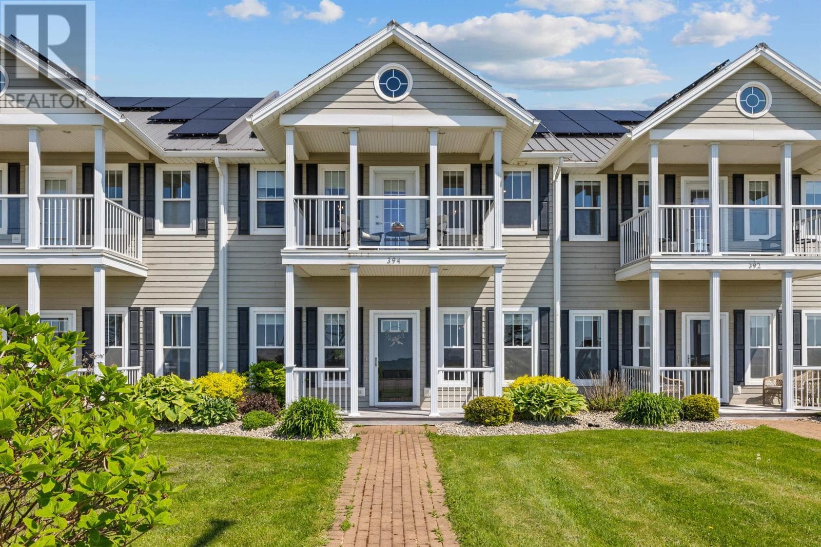 394 MacKenzie Drive