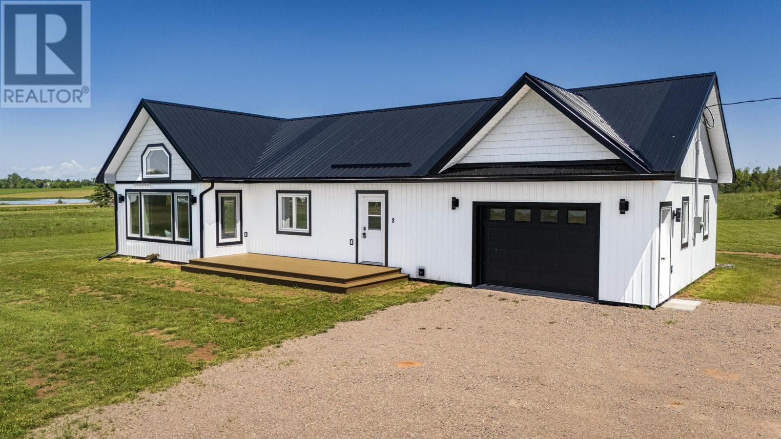 8 WATERVIEW Lane