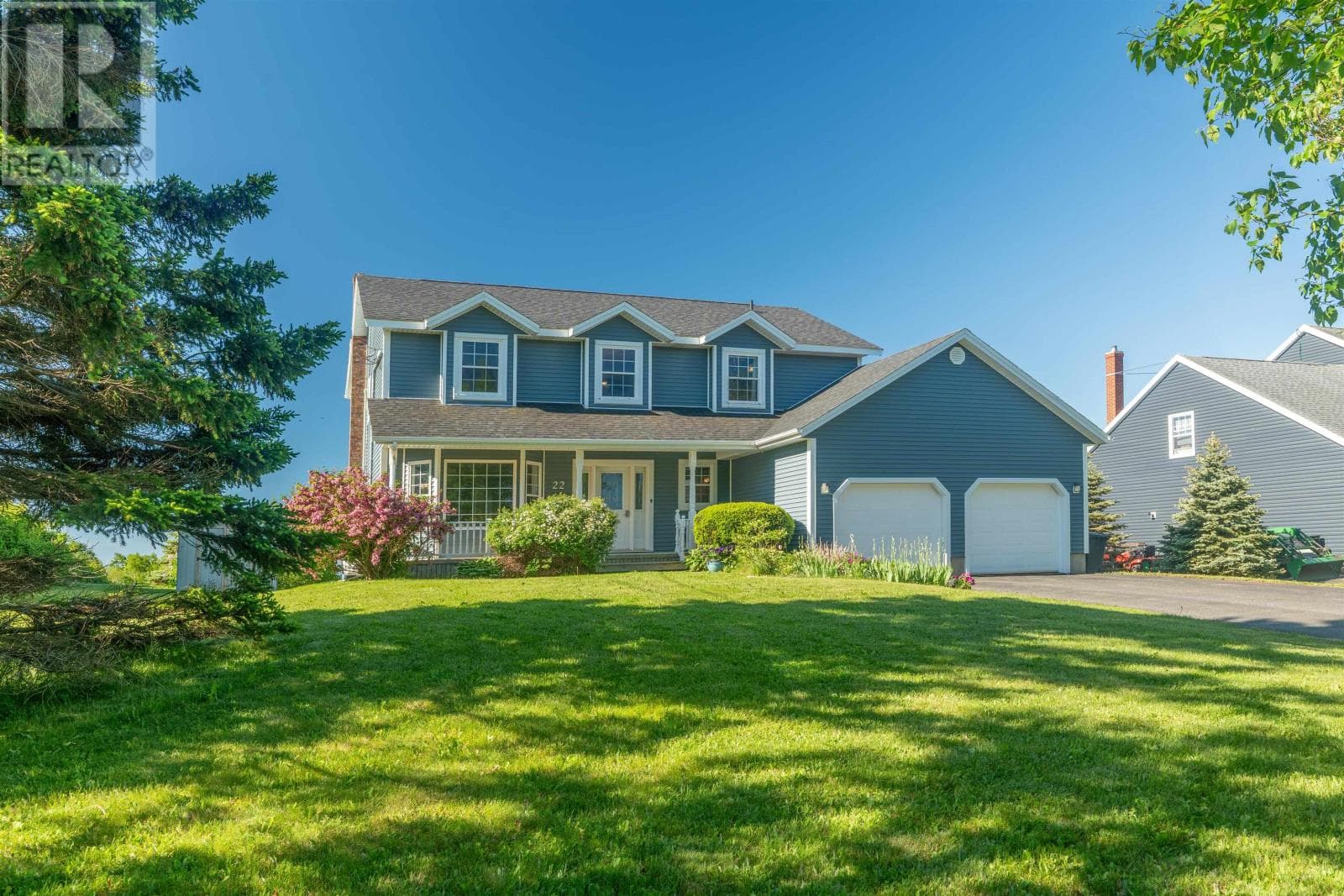 22 HUMPHREY Drive