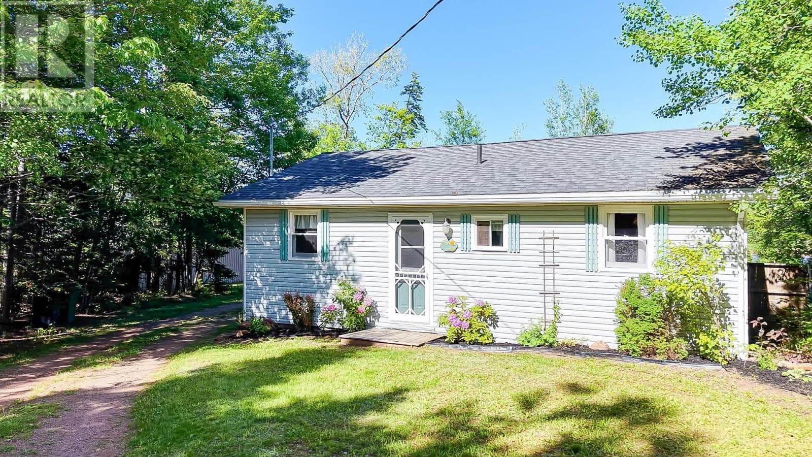 196 Burdett Lane