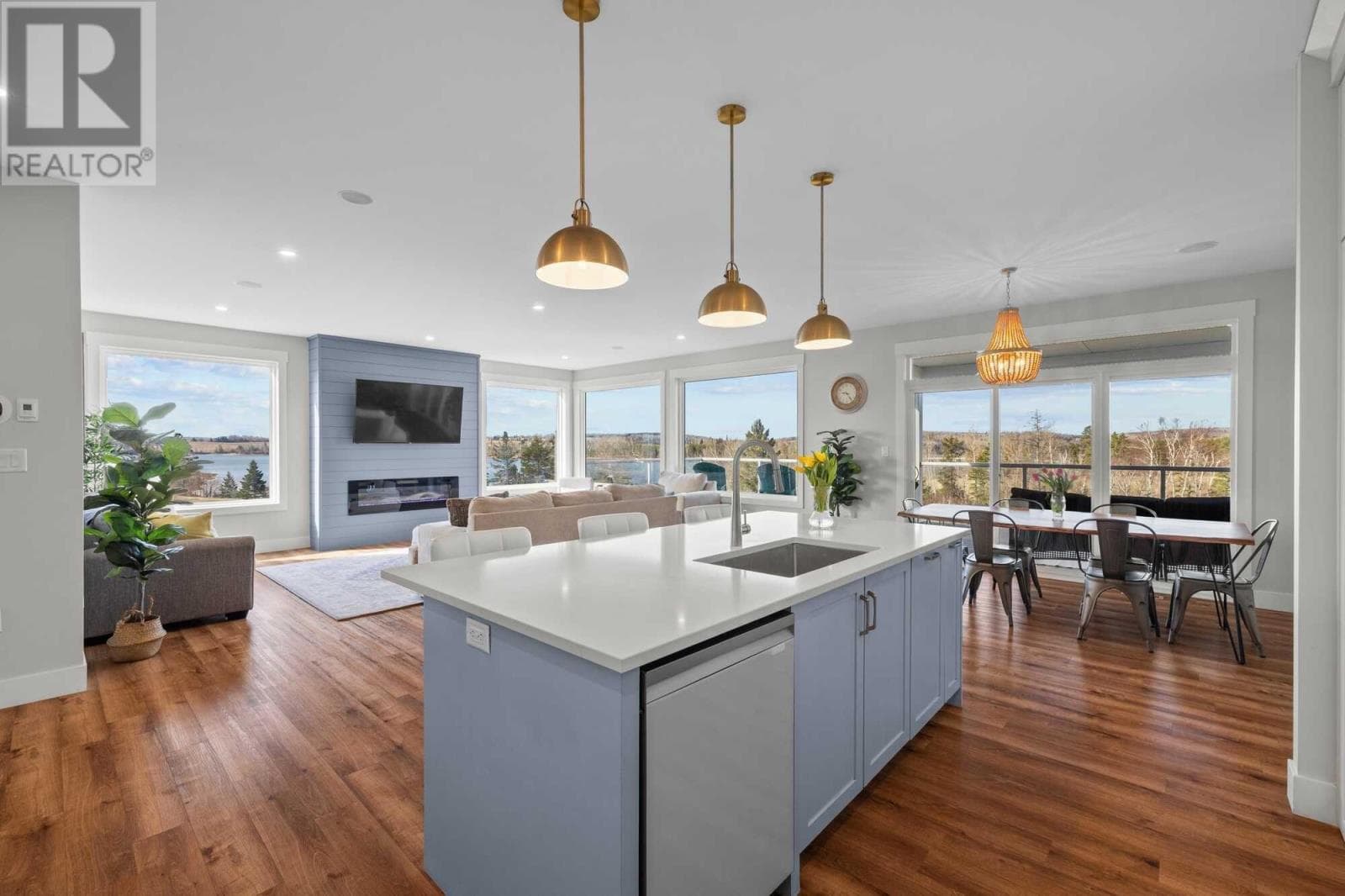 26 Alexander Drive