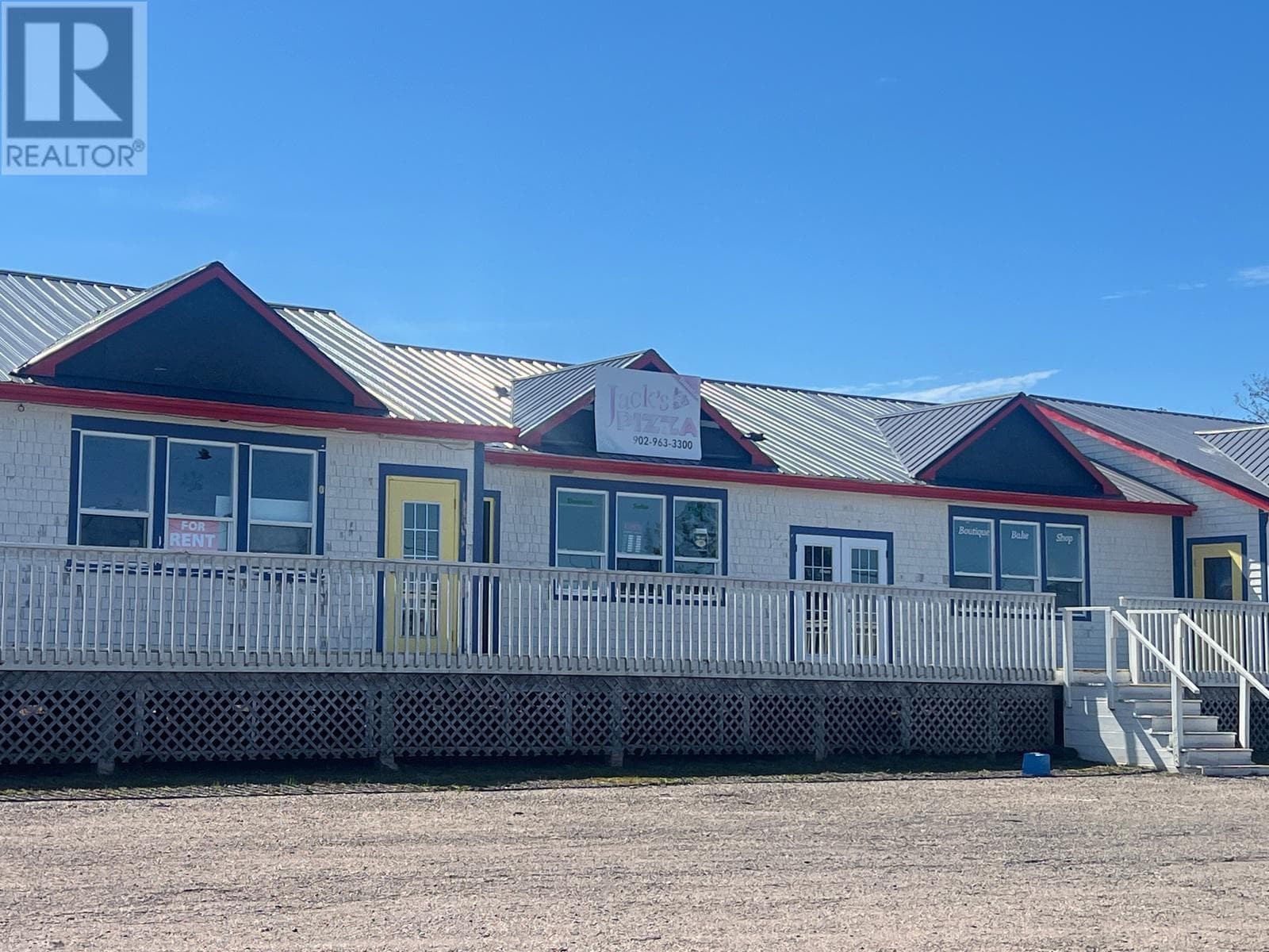 8989 Cavendish Road