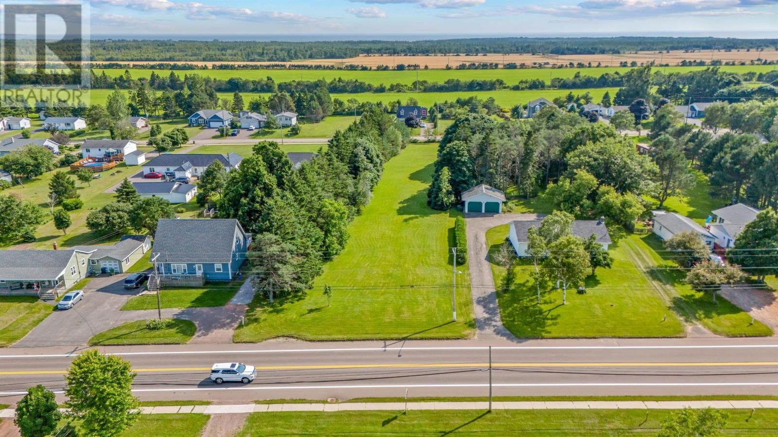 LOT 2 Main Street E
