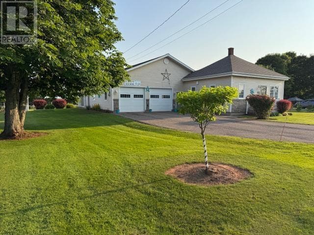 76 BAYVIEW Drive