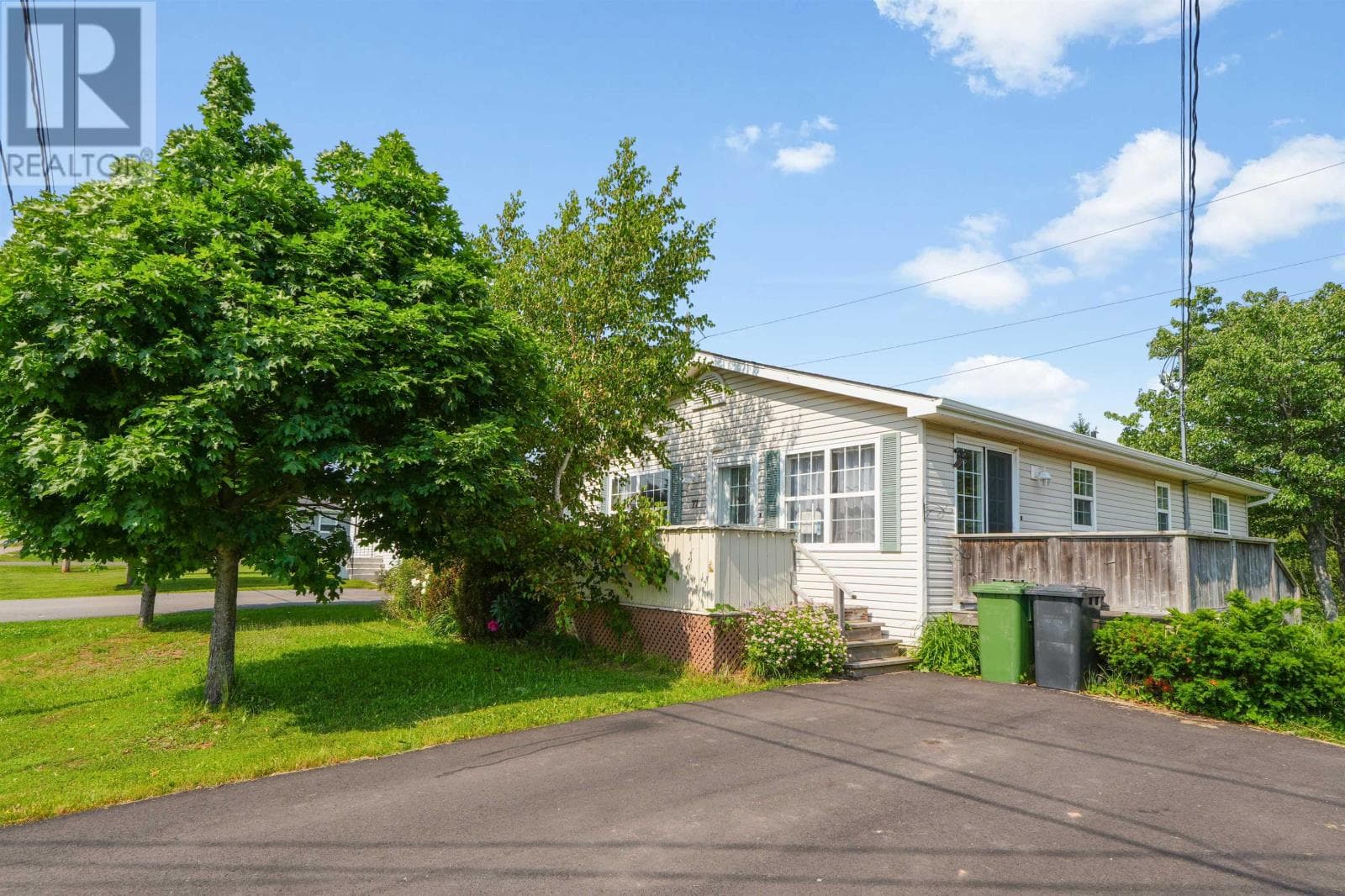 77 River Ridge Drive