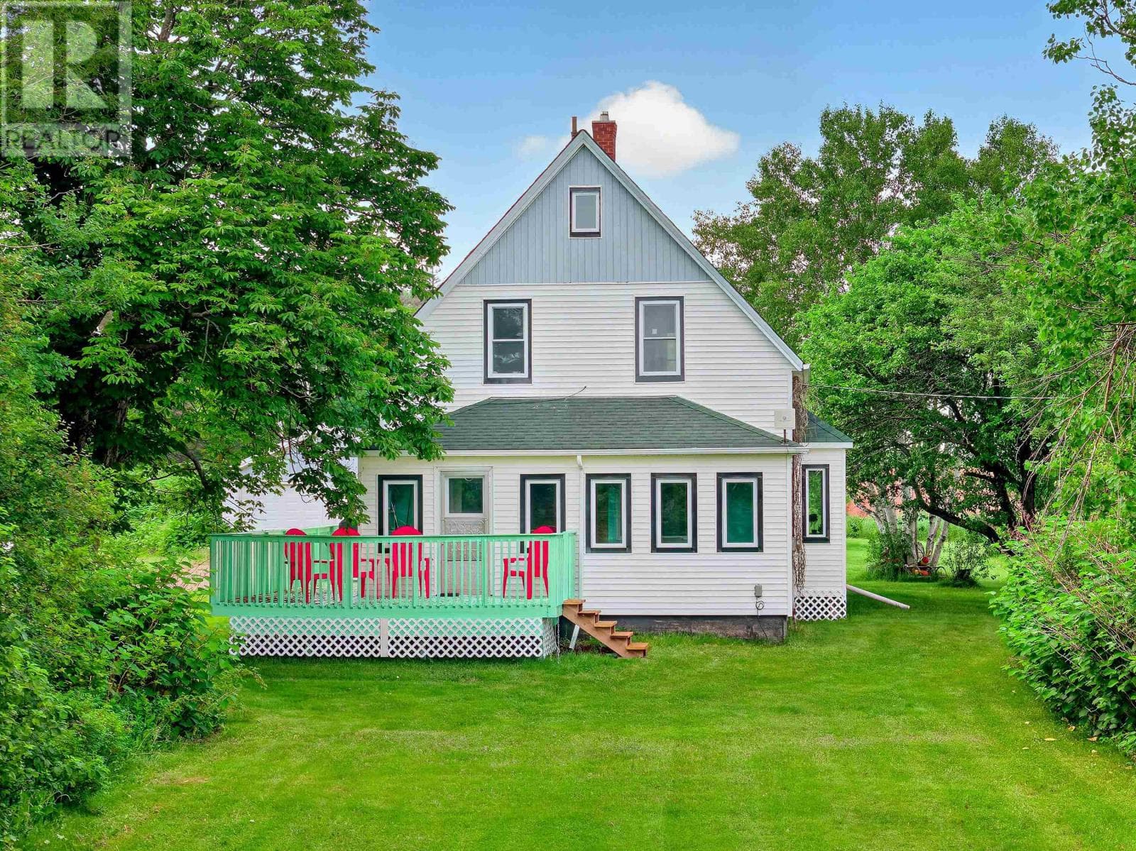520 North Lake Harbour Road