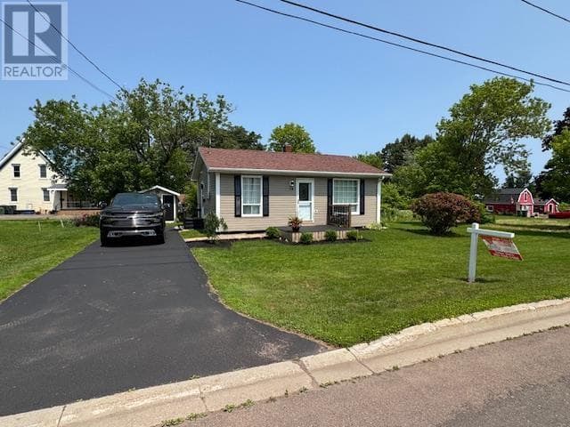 14 East Drive