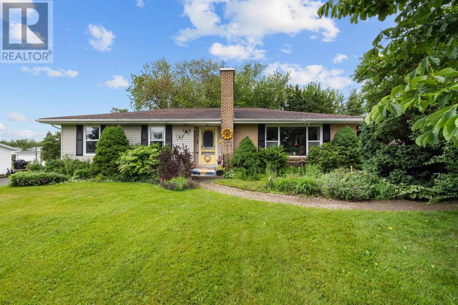 3 Pamwayne Drive
