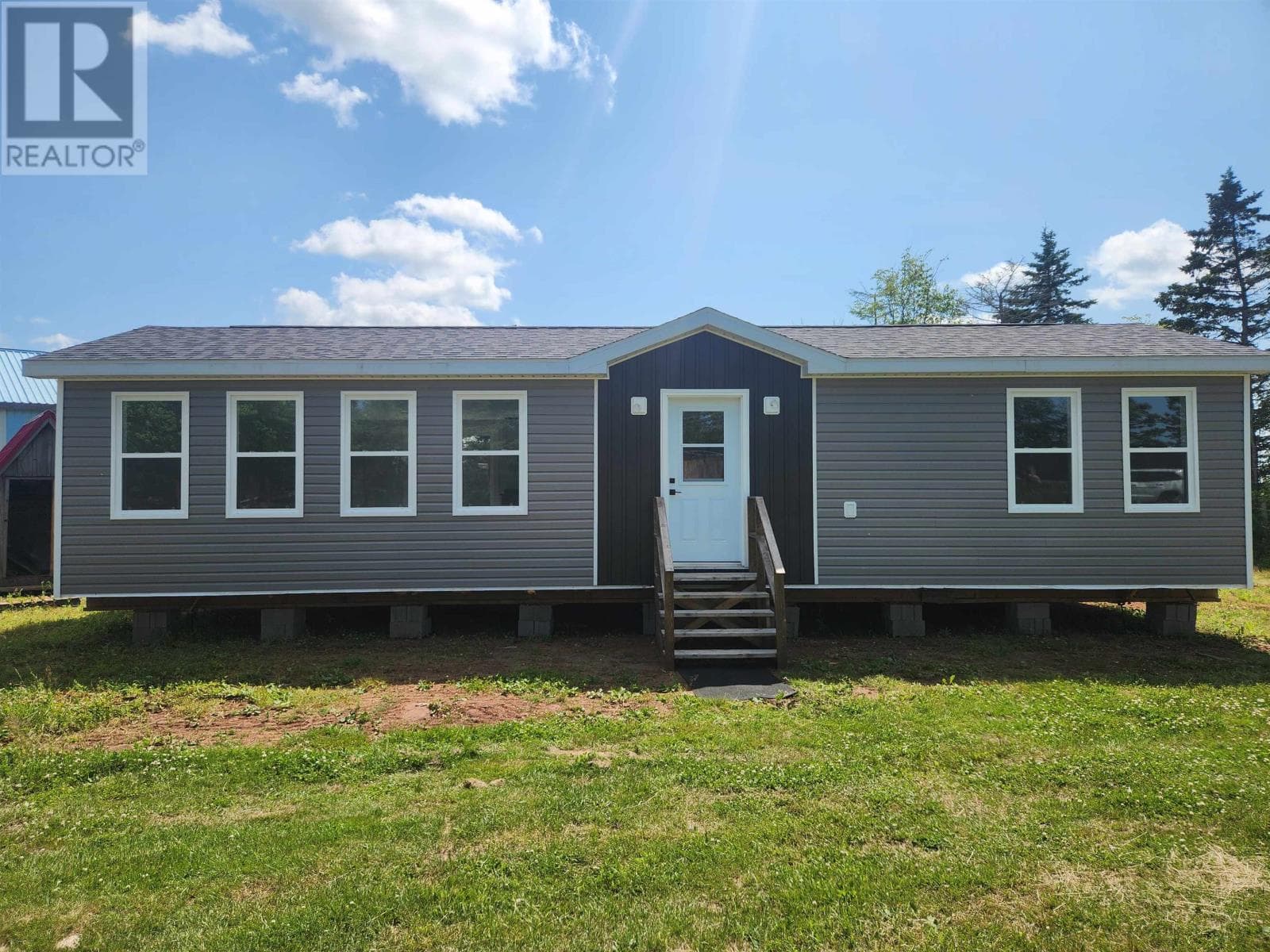 2751 Peters Road