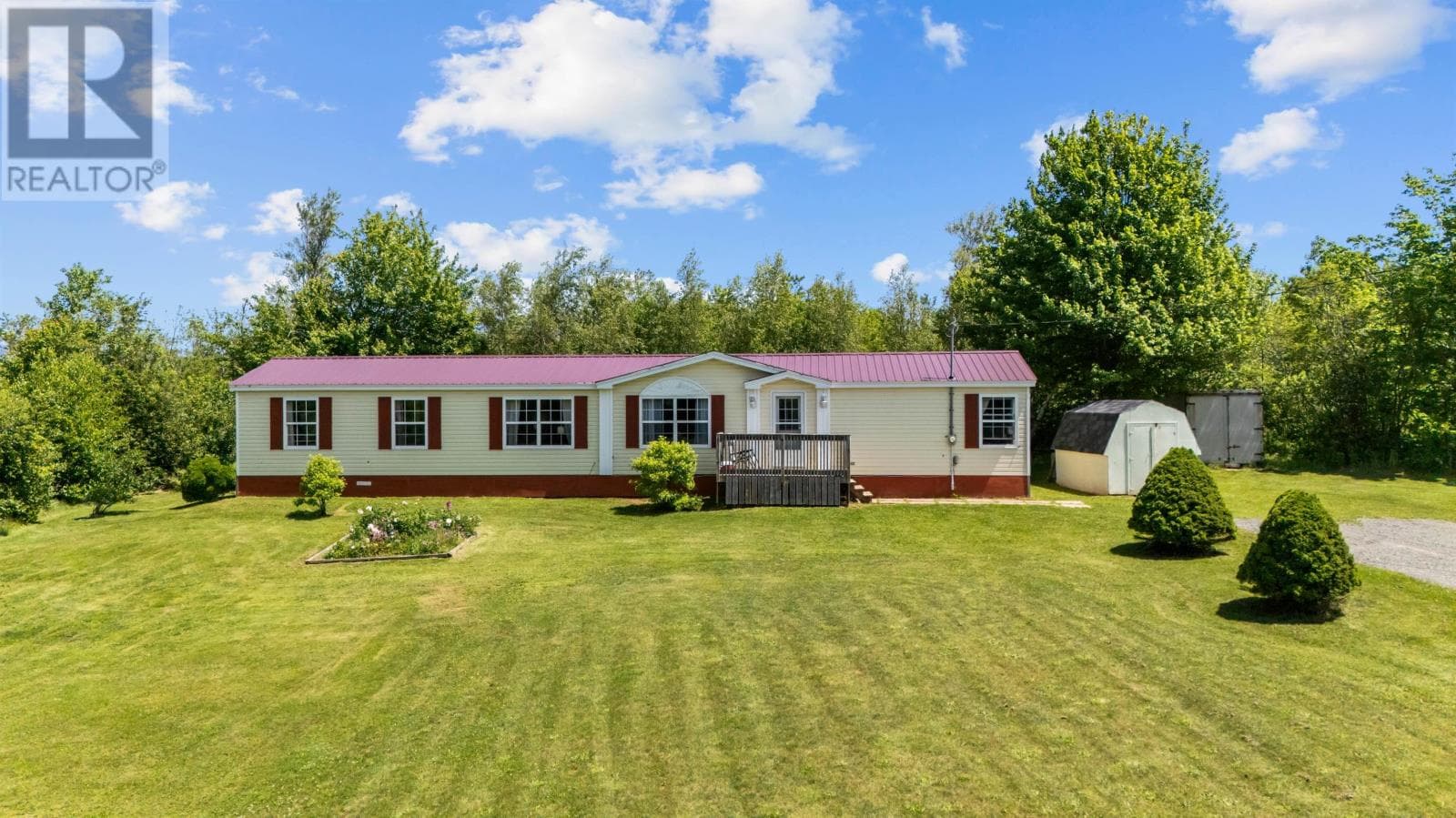 172 St Peters Harbour Road