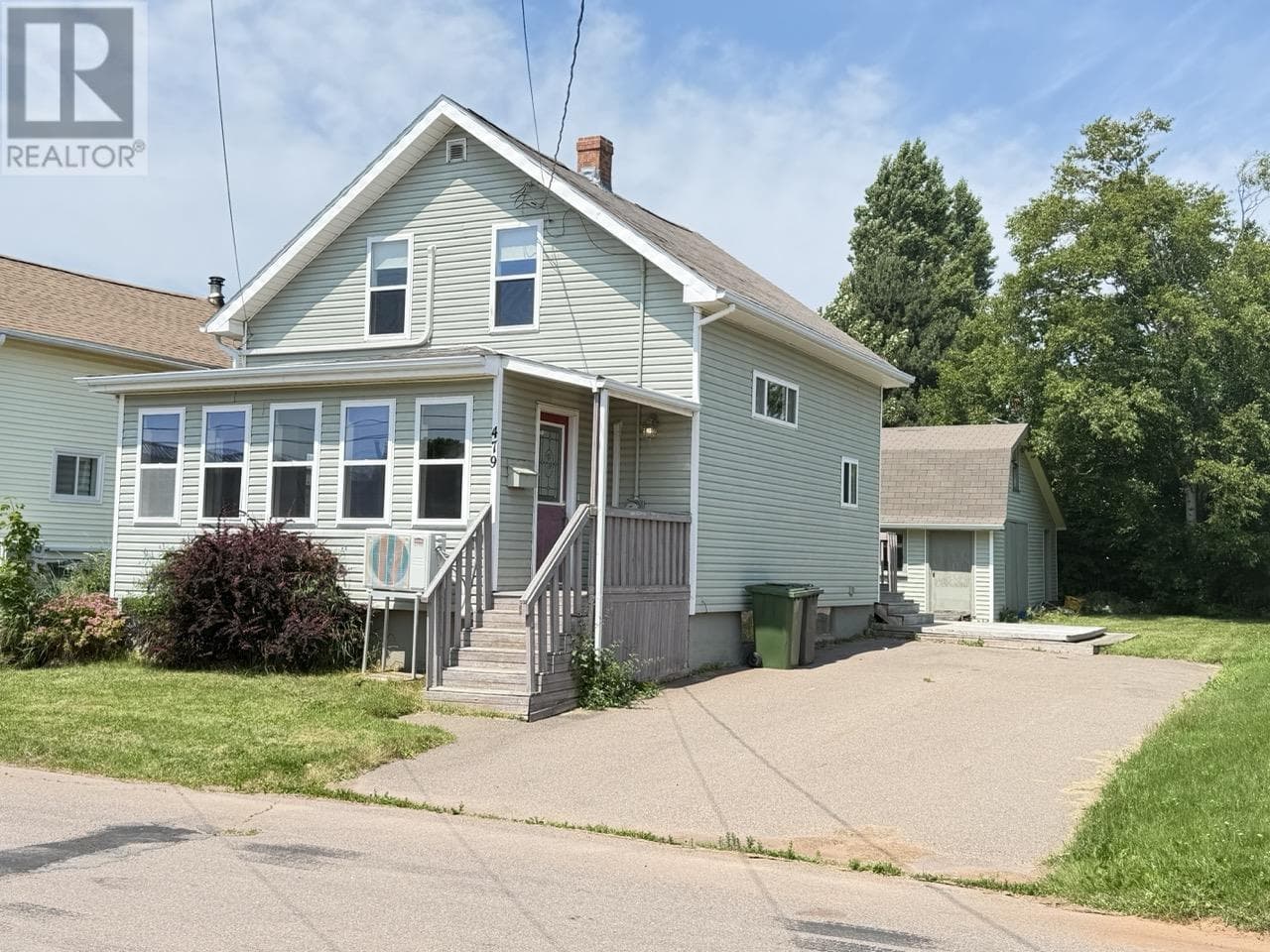 479 Sheen Street