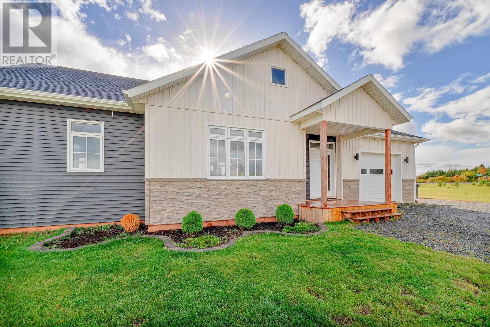 81 Kingsway Drive