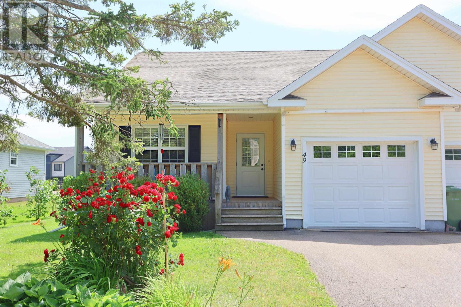 49 Royalty Road