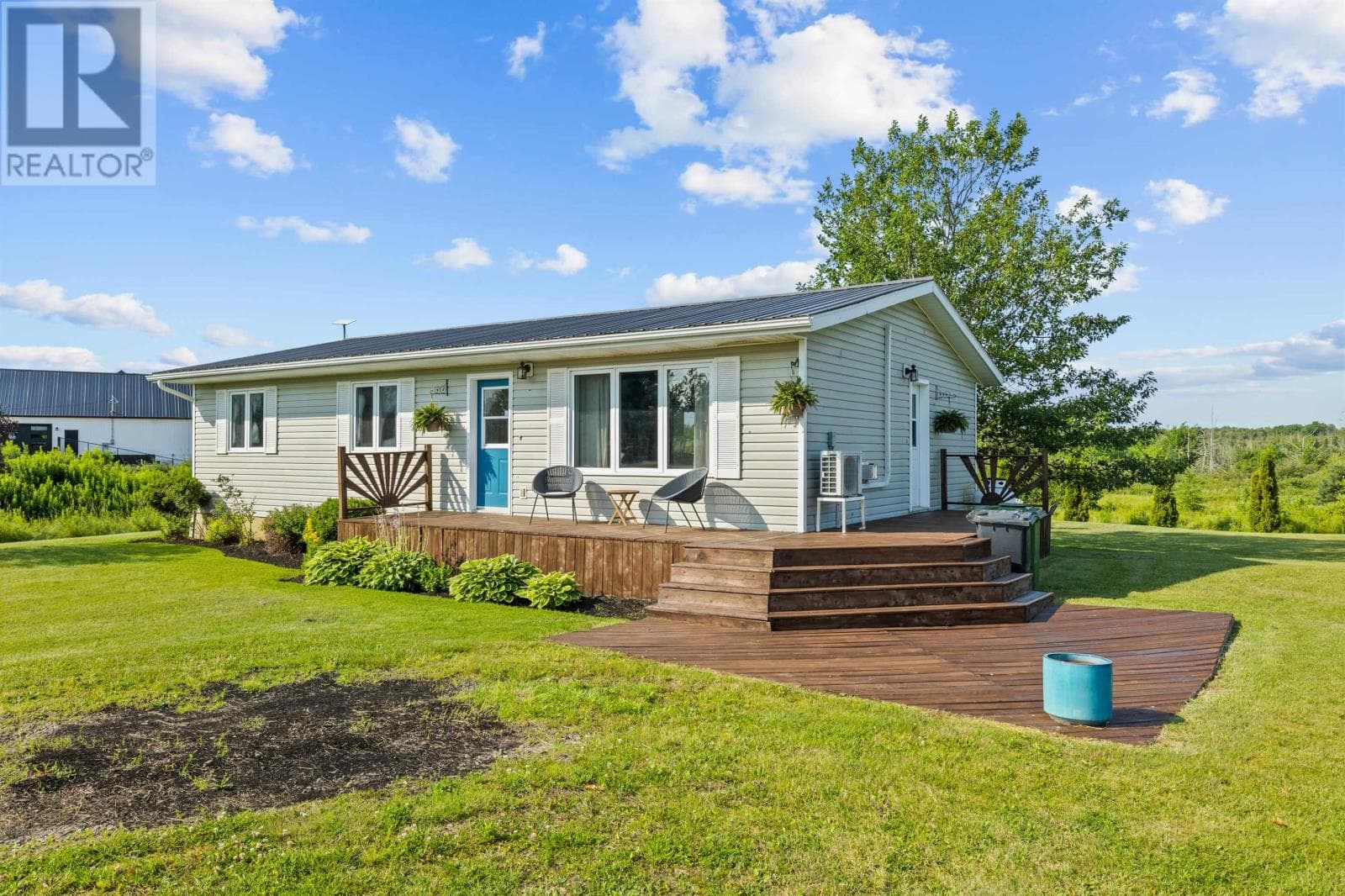 371 Robertson Road