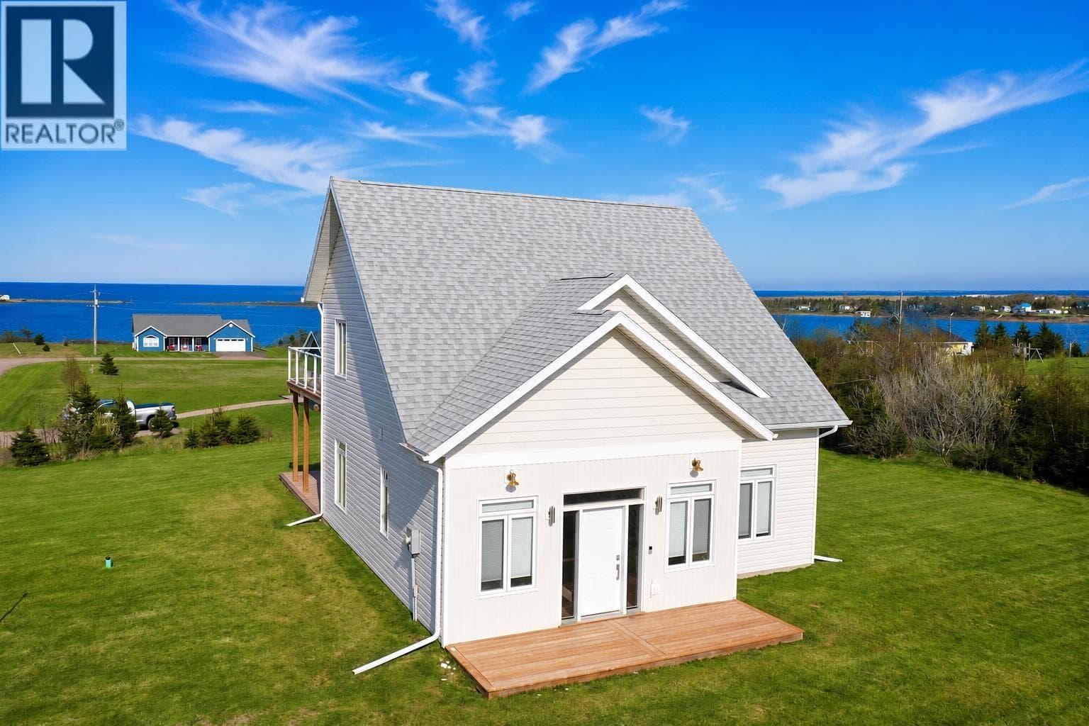 32 Blue Heron Crescent