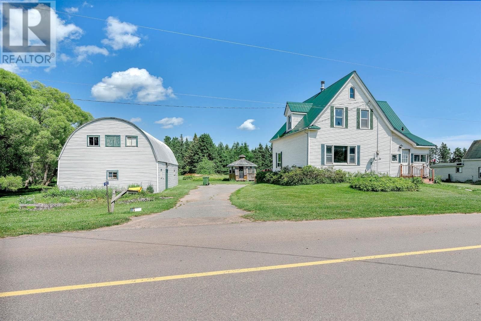 153 Newport Wharf Road
