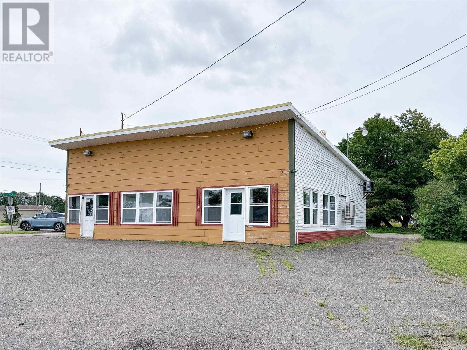 324 Main Street