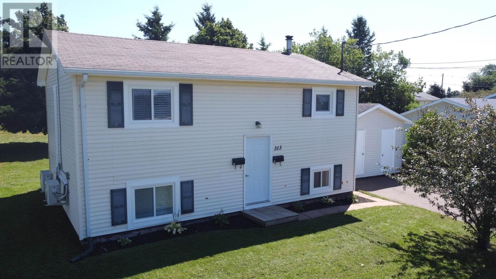 313 Brophy Avenue